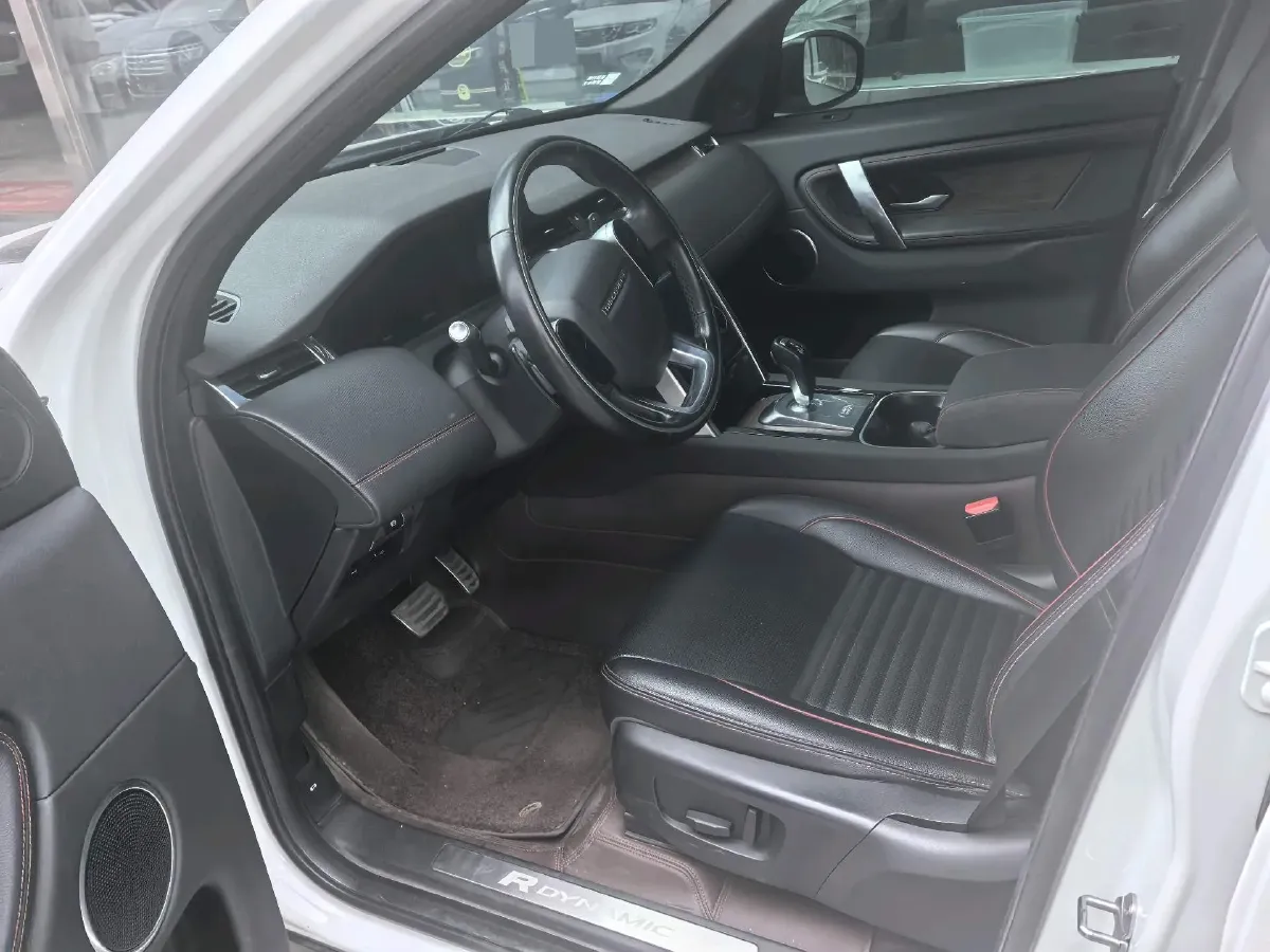 2020 Land Rover Discovery Sport 2.0T 249HP L4 9AT,autocango,china used car exporter,china ev exporter,chinese used car exporter,chinese used ev exporter