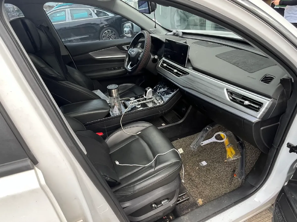 2022 Chery Tiggo 8 Plus 2.0T 254HP L4 7DCT,autocango,china used car exporter,china ev exporter,chinese used car exporter,chinese used ev exporter