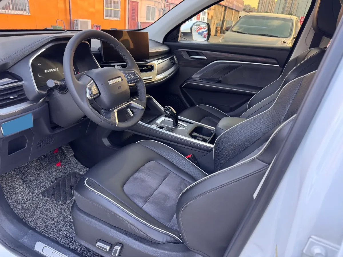 2021 Haval H6 1.5T 169HP L4 7DCT,autocango,china used car exporter,china ev exporter,chinese used car exporter,chinese used ev exporter