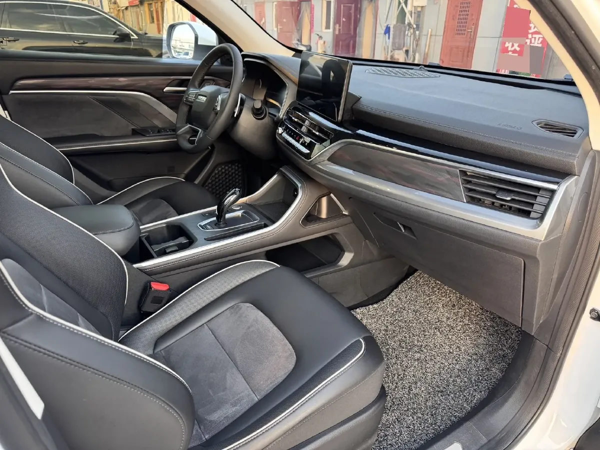 2021 Haval H6 1.5T 169HP L4 7DCT,autocango,china used car exporter,china ev exporter,chinese used car exporter,chinese used ev exporter