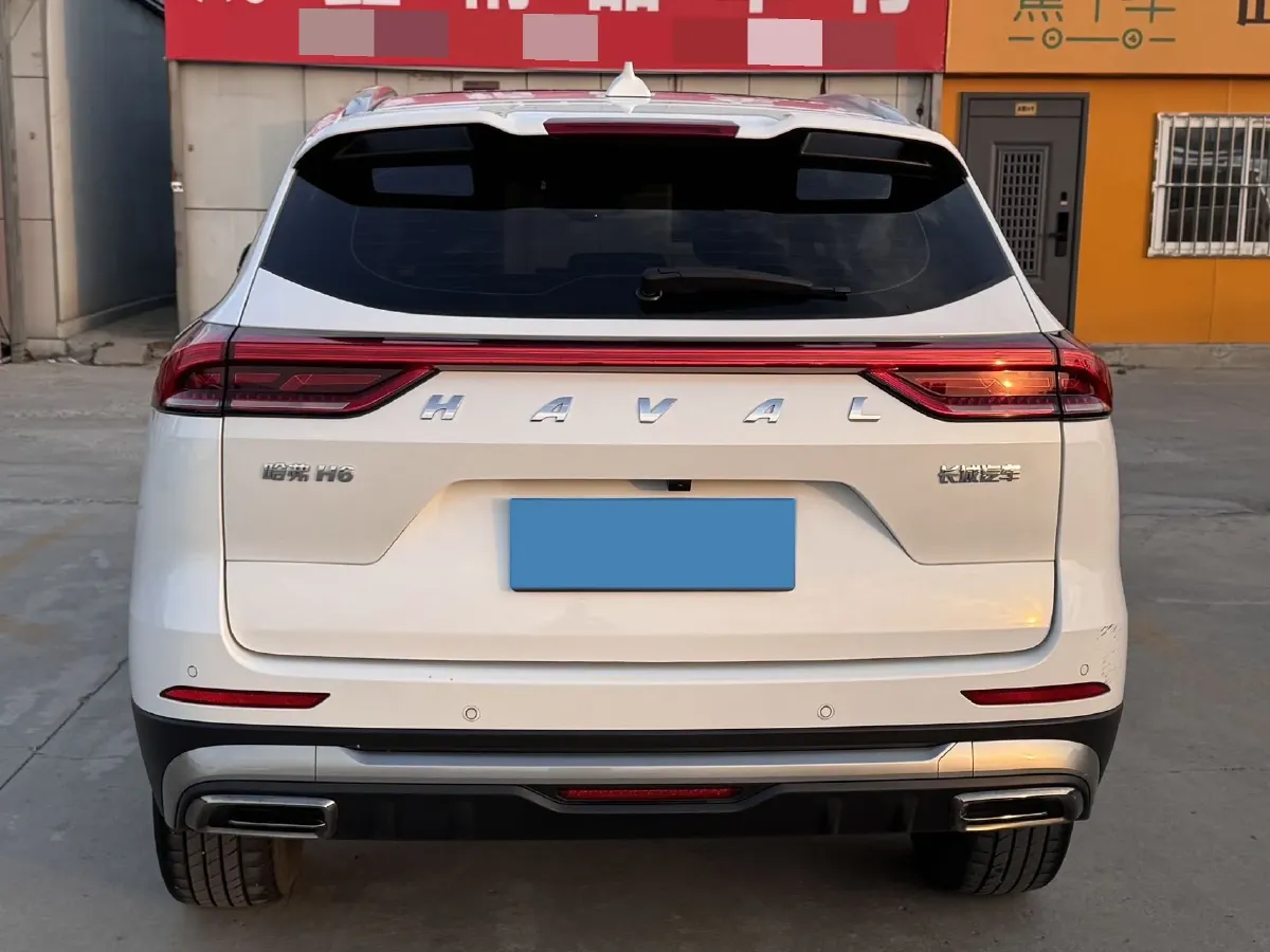 2021 Haval H6 1.5T 169HP L4 7DCT,autocango,china used car exporter,china ev exporter,chinese used car exporter,chinese used ev exporter