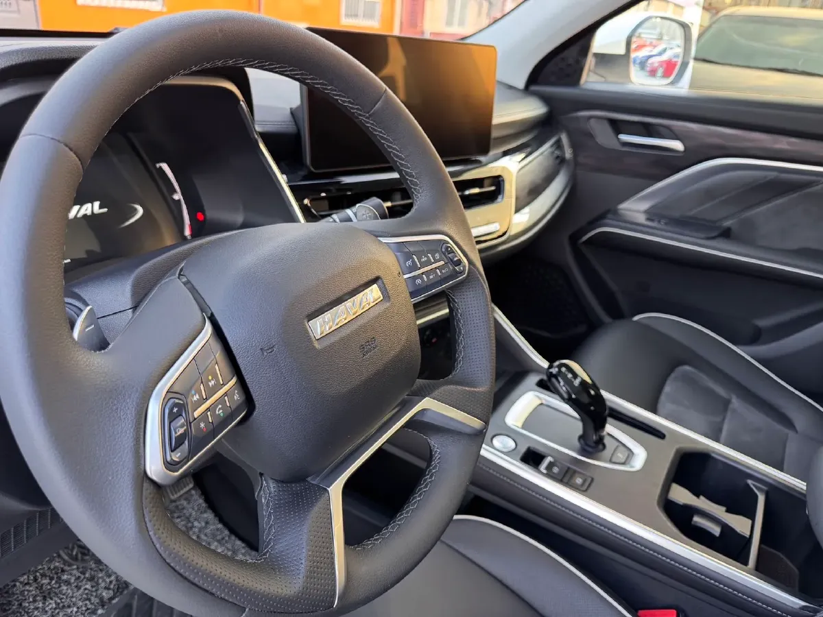 2021 Haval H6 1.5T 169HP L4 7DCT,autocango,china used car exporter,china ev exporter,chinese used car exporter,chinese used ev exporter