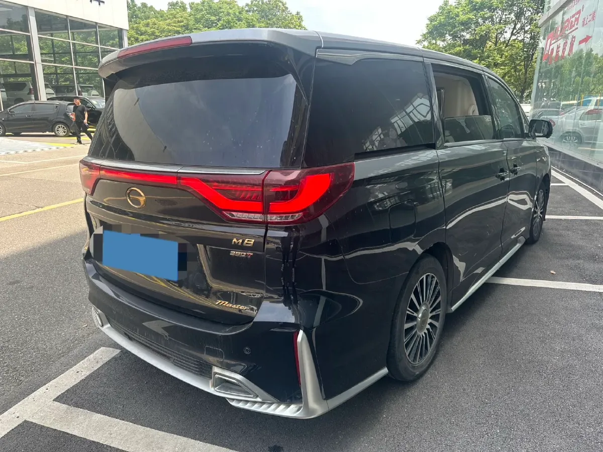 2021 GAC Trumpchi M8 2.0T 252HP L4 8AT,autocango,china used car exporter,china ev exporter,chinese used car exporter,chinese used ev exporter