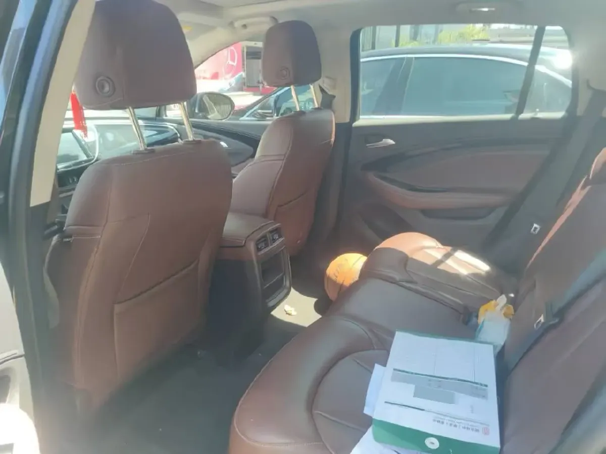 2020 Buick EnvisionPlus 2.0T 260HP L4 9AT,autocango,china used car exporter,china ev exporter,chinese used car exporter,chinese used ev exporter