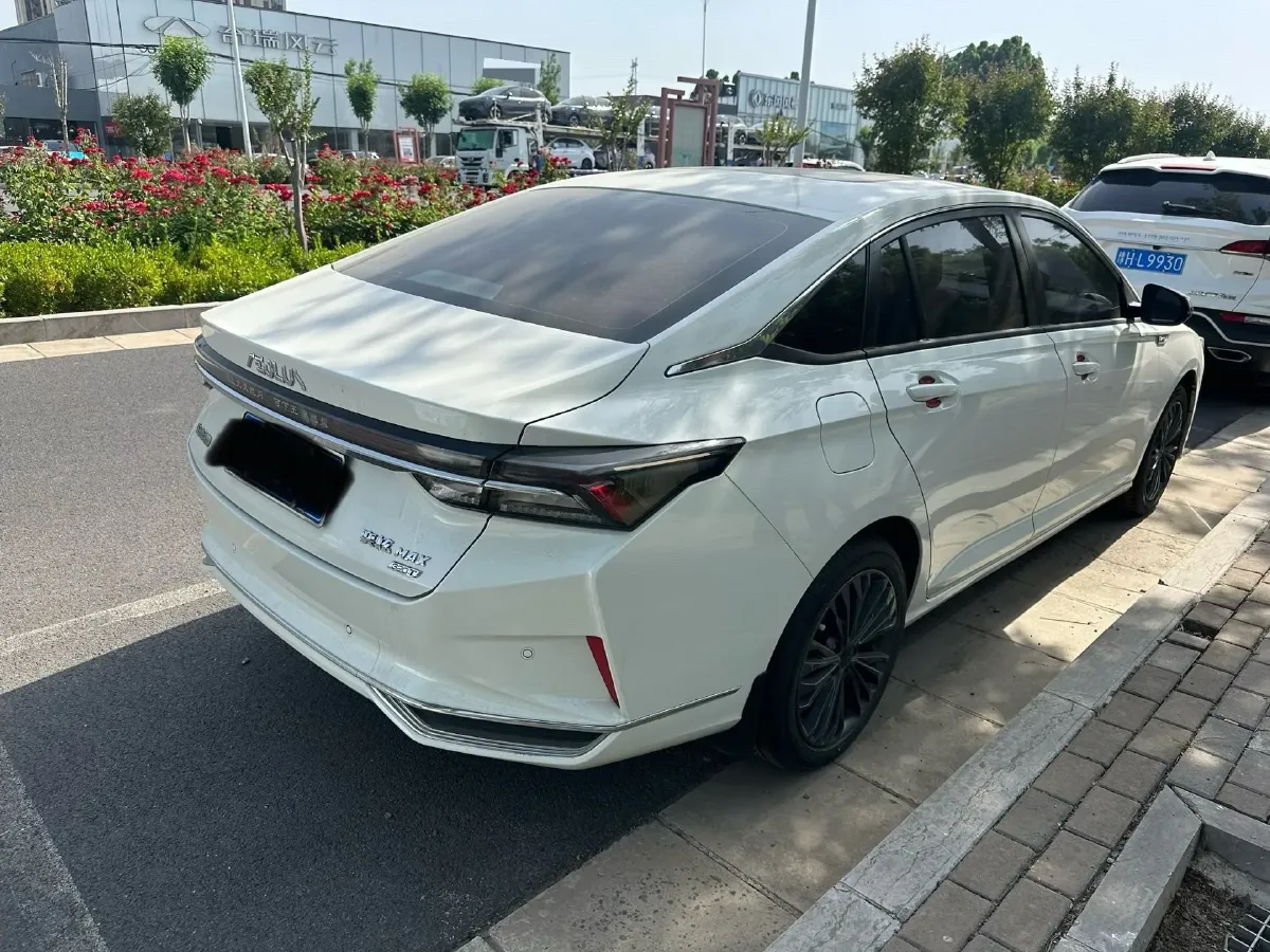 2021 DongFeng Aeolus YiXuan MAX 1.5T 190HP L4 7DCT,autocango,china used car exporter,china ev exporter,chinese used car exporter,chinese used ev exporter