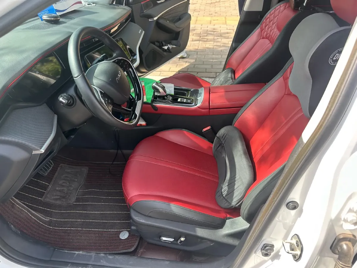 2021 DongFeng Aeolus YiXuan MAX 1.5T 190HP L4 7DCT,autocango,china used car exporter,china ev exporter,chinese used car exporter,chinese used ev exporter