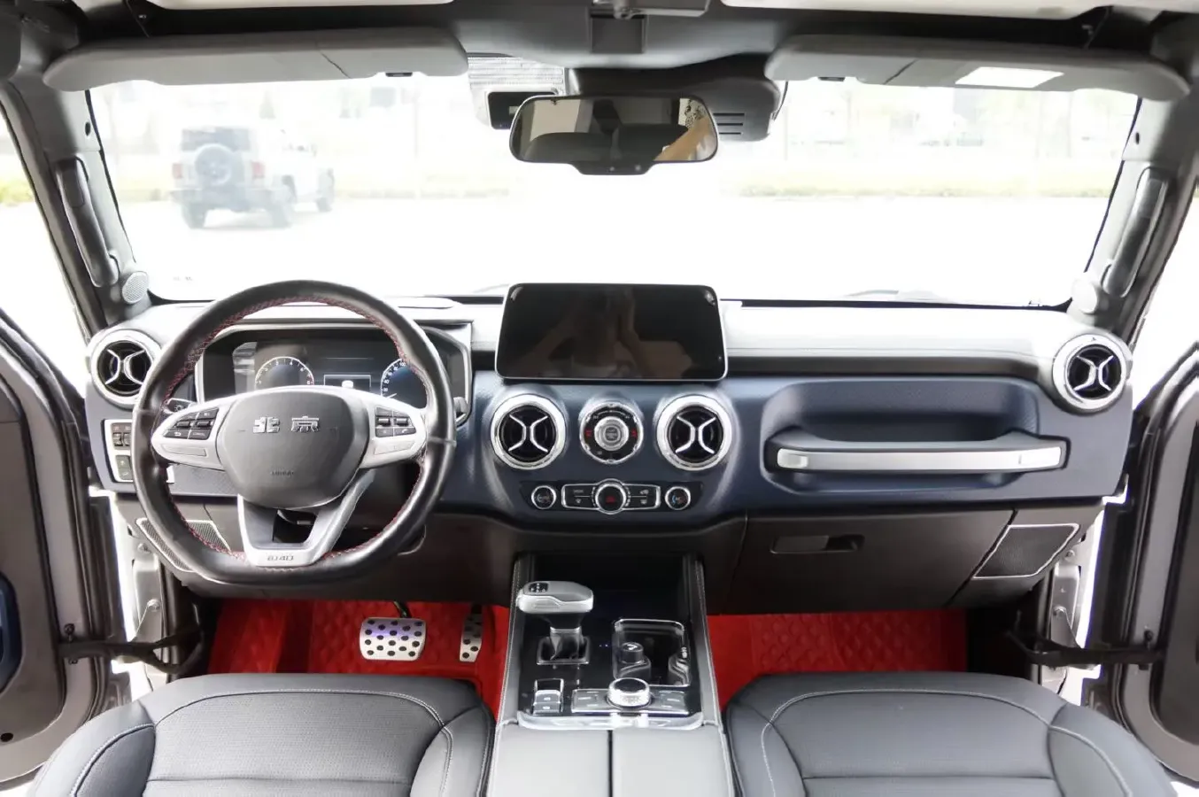 2021 Beijing BJ40 2.0T 224HP L4 8AT,autocango,china used car exporter,china ev exporter,chinese used car exporter,chinese used ev exporter