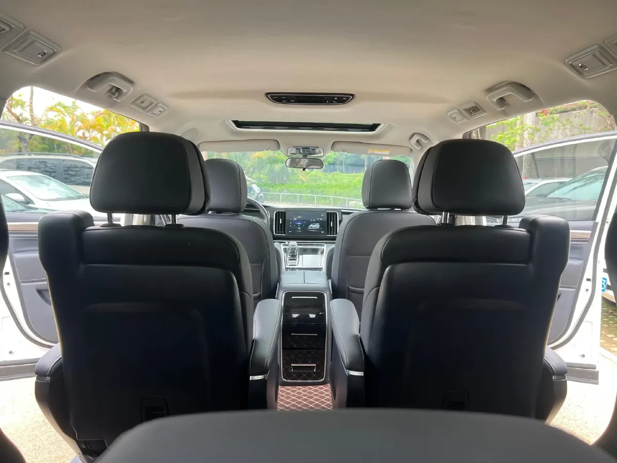 2023 GAC Trumpchi M8 2.0T 252HP L4 8AT,autocango,china used car exporter,china ev exporter,chinese used car exporter,chinese used ev exporter