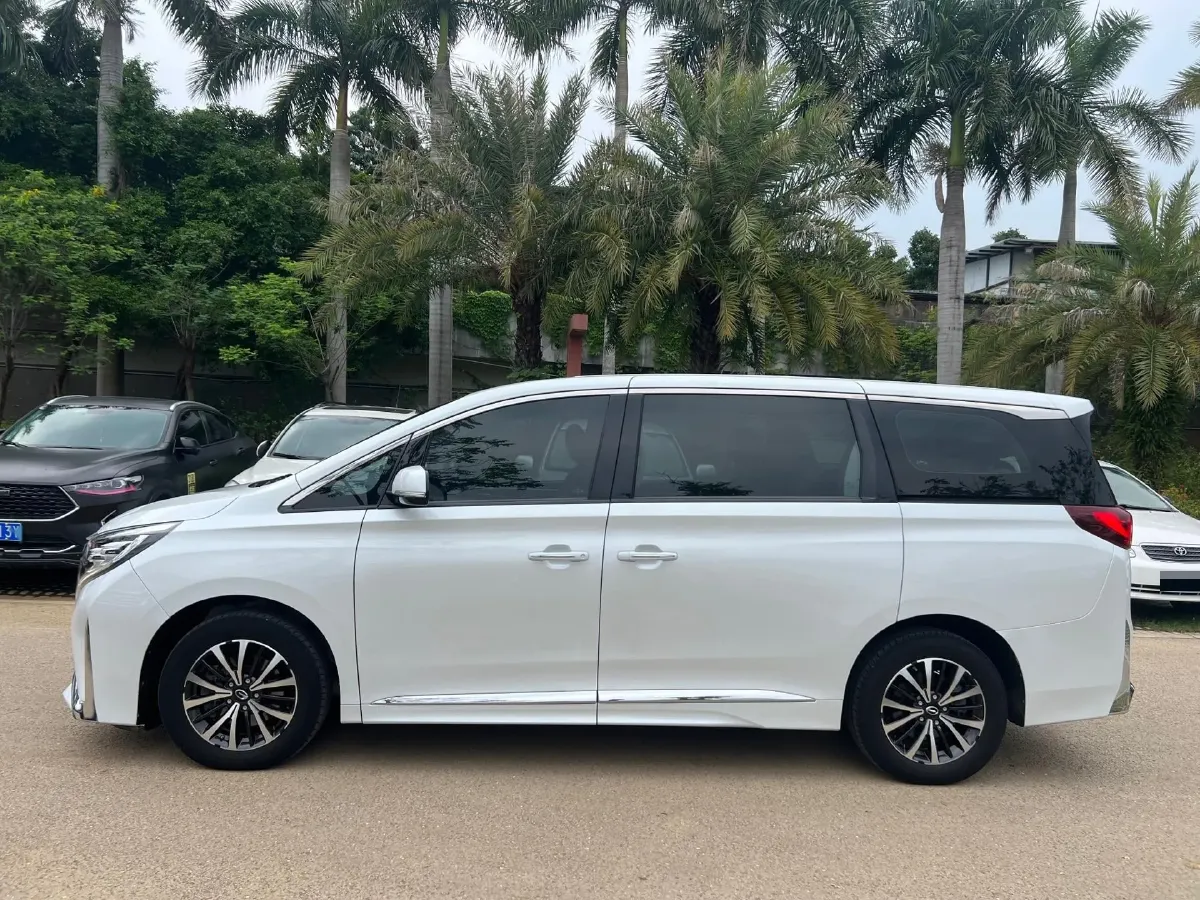 2023 GAC Trumpchi M8 2.0T 252HP L4 8AT,autocango,china used car exporter,china ev exporter,chinese used car exporter,chinese used ev exporter