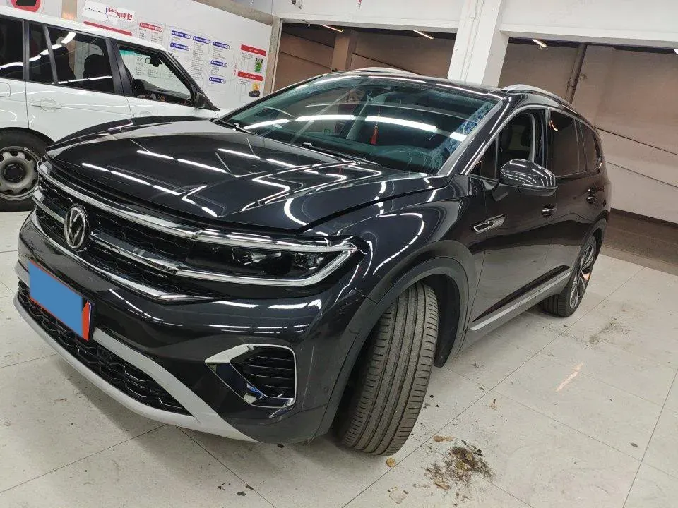 2022 Volkswagen Talagon 2.0T 220HP L4 7DCT,autocango,china used car exporter,china ev exporter,chinese used car exporter,chinese used ev exporter