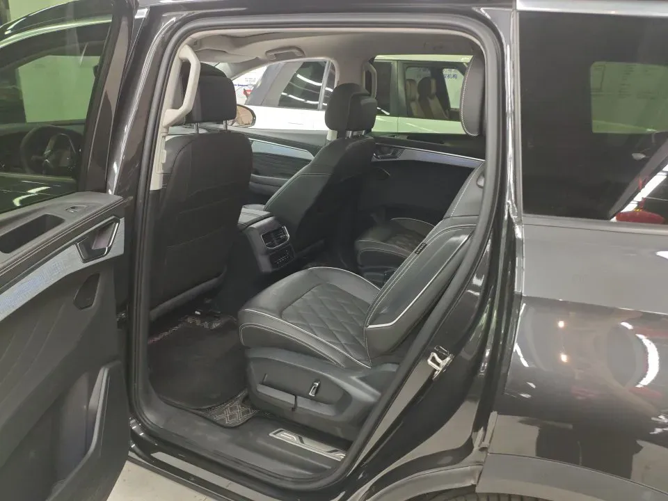 2022 Volkswagen Talagon 2.0T 220HP L4 7DCT,autocango,china used car exporter,china ev exporter,chinese used car exporter,chinese used ev exporter