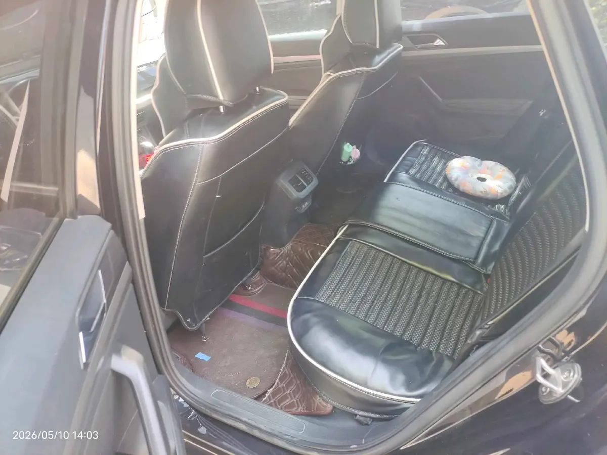 2018 Skoda Karoq 1.4T 150HP L4 7DCT,autocango,china used car exporter,china ev exporter,chinese used car exporter,chinese used ev exporter