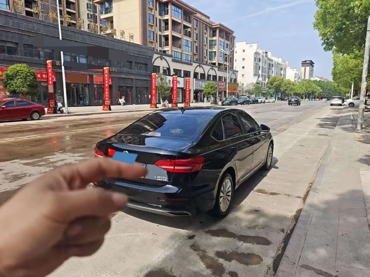 2018 Skoda Karoq 1.4T 150HP L4 7DCT,autocango,china used car exporter,china ev exporter,chinese used car exporter,chinese used ev exporter