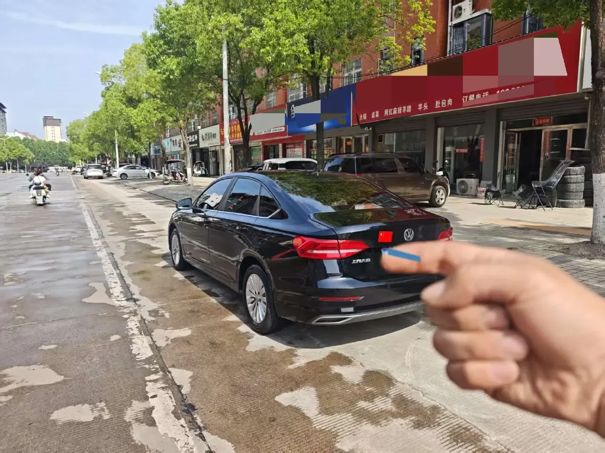 2018 Skoda Karoq 1.4T 150HP L4 7DCT,autocango,china used car exporter,china ev exporter,chinese used car exporter,chinese used ev exporter