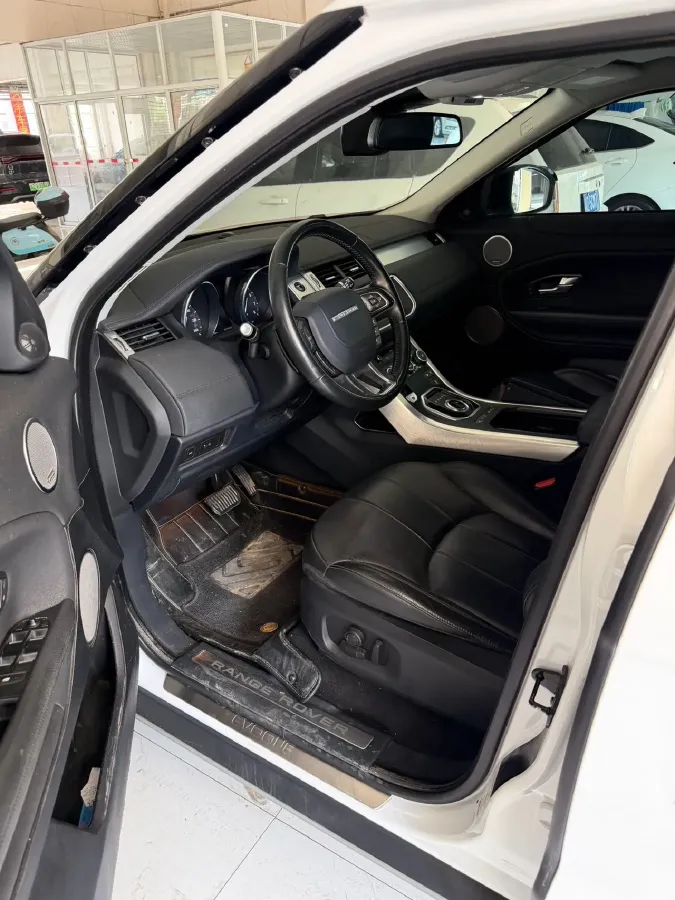 2018 Land Rover Range Rover Evoque 2.0T 241HP L4 9AT,autocango,china used car exporter,china ev exporter,chinese used car exporter,chinese used ev exporter