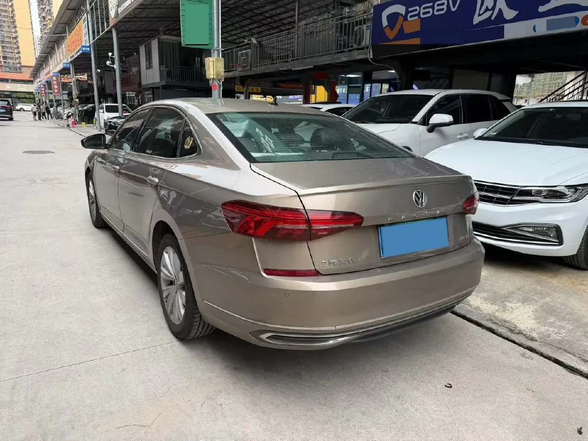 2019 Volvo V40 1.5T 152HP L4 6AT,autocango,china used car exporter,china ev exporter,chinese used car exporter,chinese used ev exporter