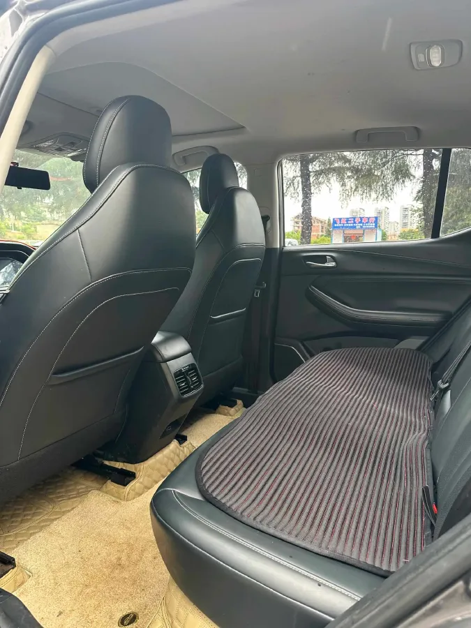 2021 GAC Trumpchi GS4 1.5T 169HP L4 6MT,autocango,china used car exporter,china ev exporter,chinese used car exporter,chinese used ev exporter