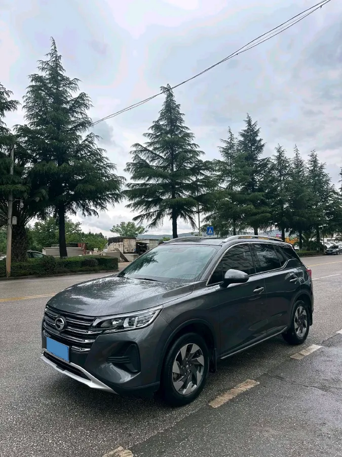 2021 GAC Trumpchi GS4 1.5T 169HP L4 6MT,autocango,china used car exporter,china ev exporter,chinese used car exporter,chinese used ev exporter