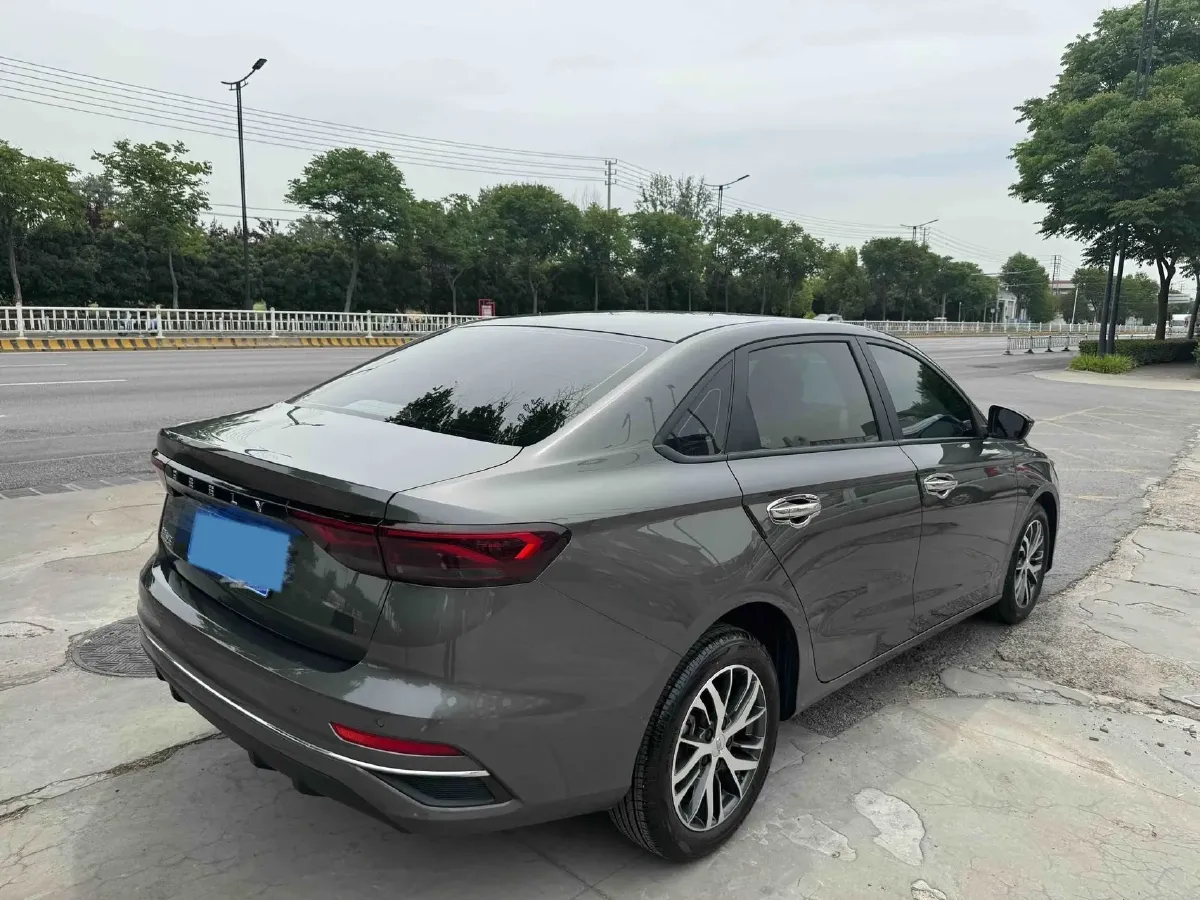 2023 Geely Emgrand 1.5L 127HP L4 CVT,autocango,china used car exporter,china ev exporter,chinese used car exporter,chinese used ev exporter