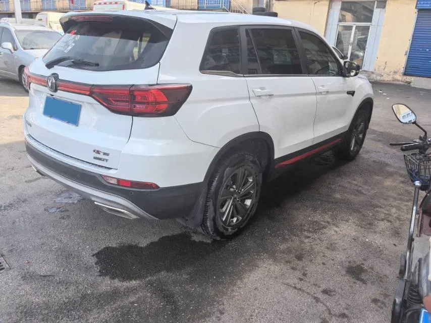 2021 ChangAn CS75 1.5T 178HP L4 6MT,autocango,china used car exporter,china ev exporter,chinese used car exporter,chinese used ev exporter