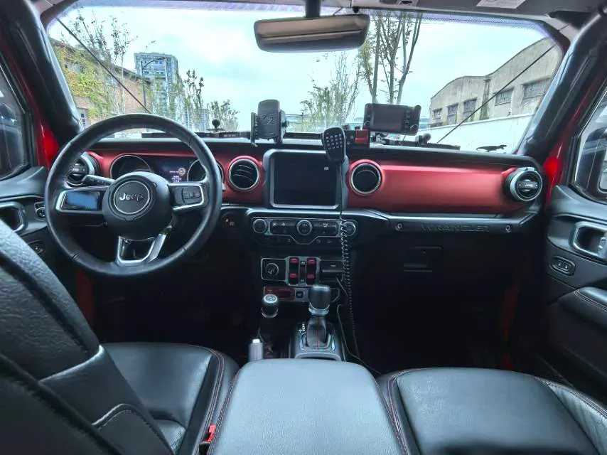 2019 Jeep Wrangler 2.0T 266HP L4 8AT,autocango,china used car exporter,china ev exporter,chinese used car exporter,chinese used ev exporter