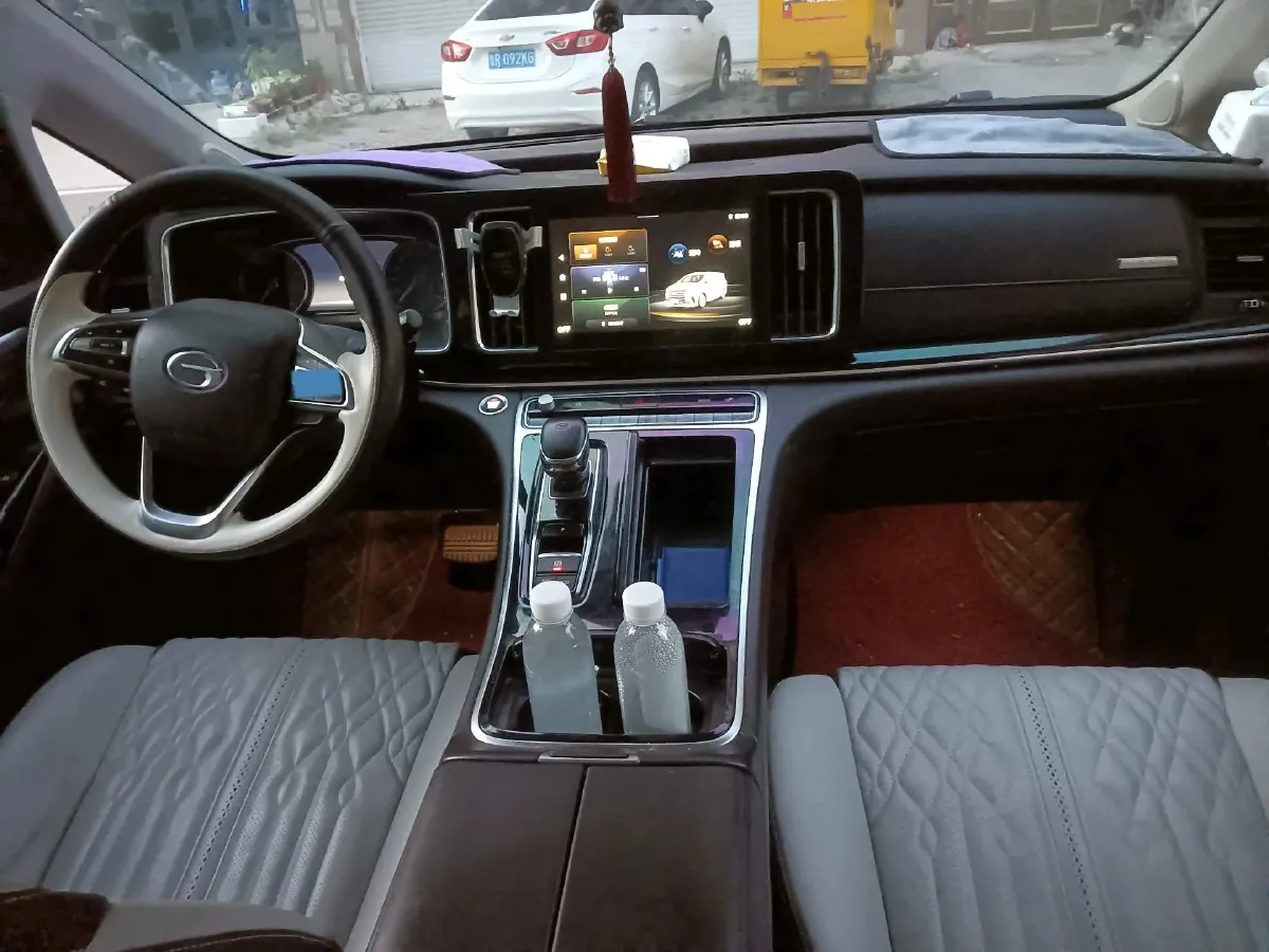 2021 GAC Trumpchi M8 2.0T 252HP L4 8AT,autocango,china used car exporter,china ev exporter,chinese used car exporter,chinese used ev exporter
