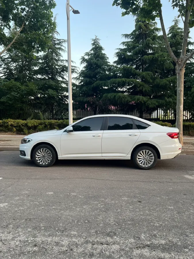 2021 Volkswagen Lavida 1.4T 150HP L4 7DCT,autocango,china used car exporter,china ev exporter,chinese used car exporter,chinese used ev exporter