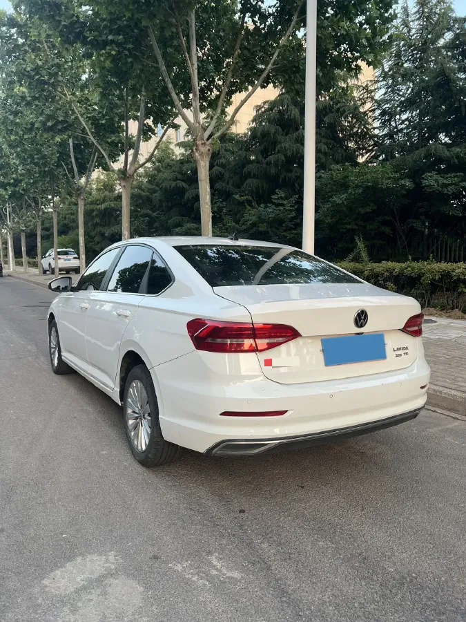 2021 Volkswagen Lavida 1.4T 150HP L4 7DCT,autocango,china used car exporter,china ev exporter,chinese used car exporter,chinese used ev exporter