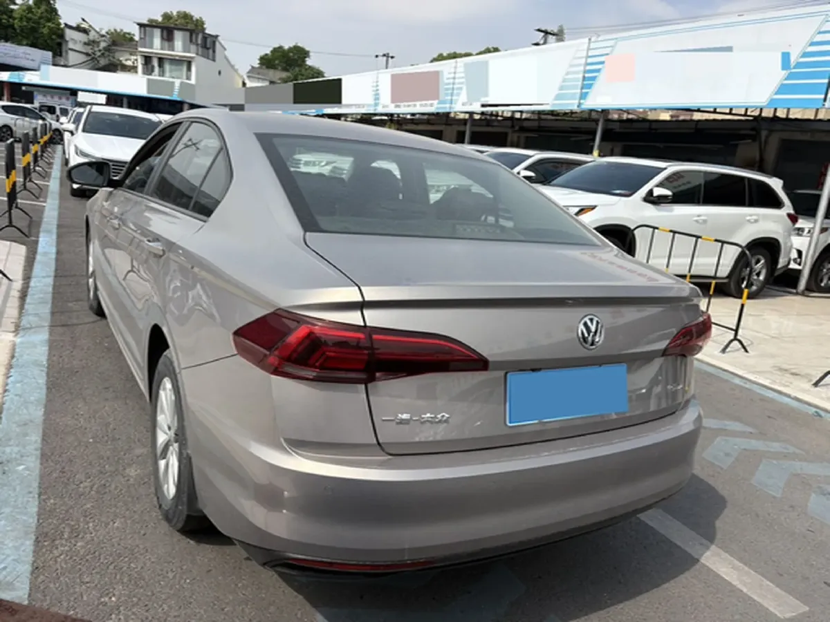 2020 Volkswagen Bora 1.5L 113HP L4 6AT,autocango,china used car exporter,china ev exporter,chinese used car exporter,chinese used ev exporter