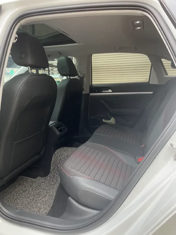 2023 Volkswagen Lavida 1.5T 160HP L4 7DCT,autocango,china used car exporter,china ev exporter,chinese used car exporter,chinese used ev exporter