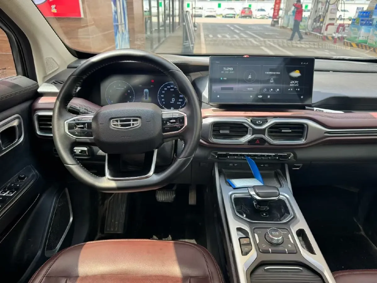 2022 Geely Okavango 1.8T 184HP L4 7DCT,autocango,china used car exporter,china ev exporter,chinese used car exporter,chinese used ev exporter