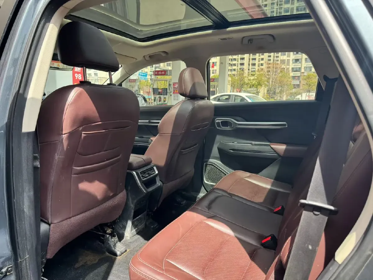 2022 Geely Okavango 1.8T 184HP L4 7DCT,autocango,china used car exporter,china ev exporter,chinese used car exporter,chinese used ev exporter