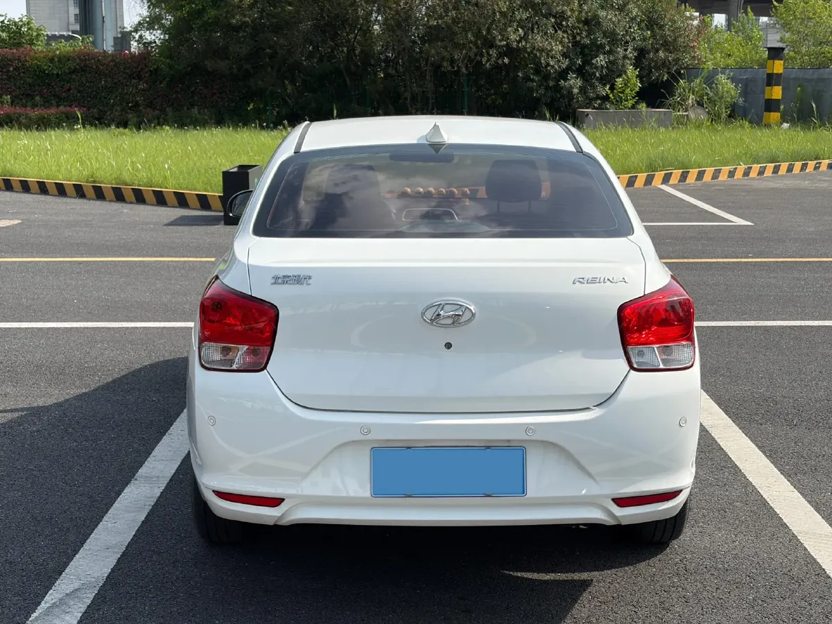 2017 Hyundai Reina 1.4L 95HP L4 5MT,autocango,china used car exporter,china ev exporter,chinese used car exporter,chinese used ev exporter