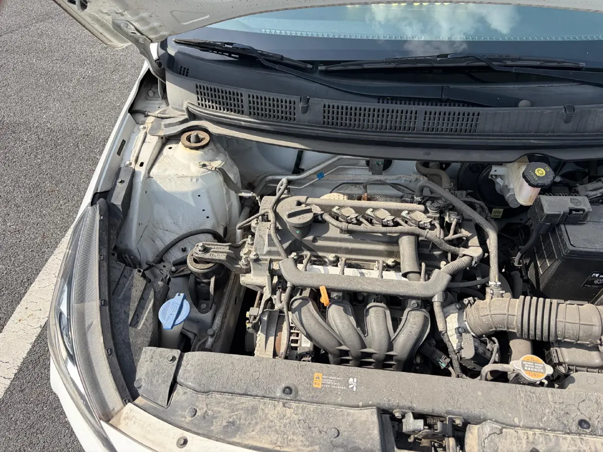 2017 Hyundai Reina 1.4L 95HP L4 5MT,autocango,china used car exporter,china ev exporter,chinese used car exporter,chinese used ev exporter