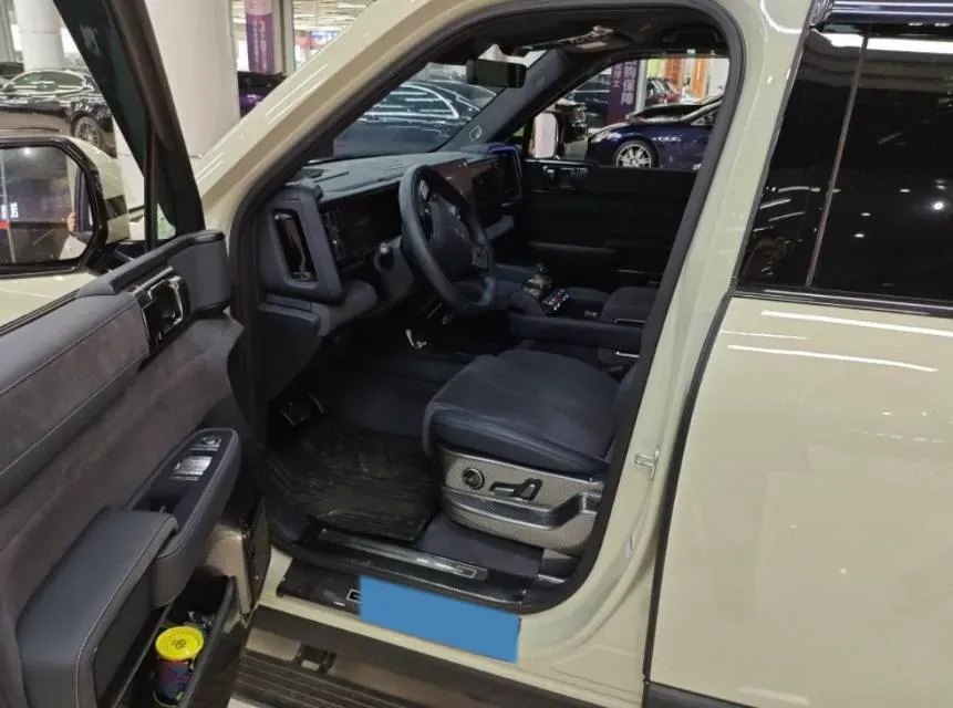 2023 FangChengBao Bao 5 1.5T 194HP L4 E-CVT PHEV 31.8KWH,autocango,china used car exporter,china ev exporter,chinese used car exporter,chinese used ev exporter