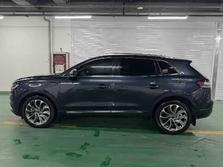 2021 Lincoln Nautilus 2.0T 245HP L4 8AT,autocango,china used car exporter,china ev exporter,chinese used car exporter,chinese used ev exporter