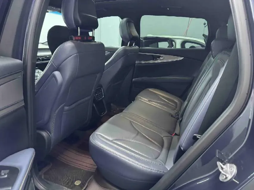 2021 Lincoln Nautilus 2.0T 245HP L4 8AT,autocango,china used car exporter,china ev exporter,chinese used car exporter,chinese used ev exporter