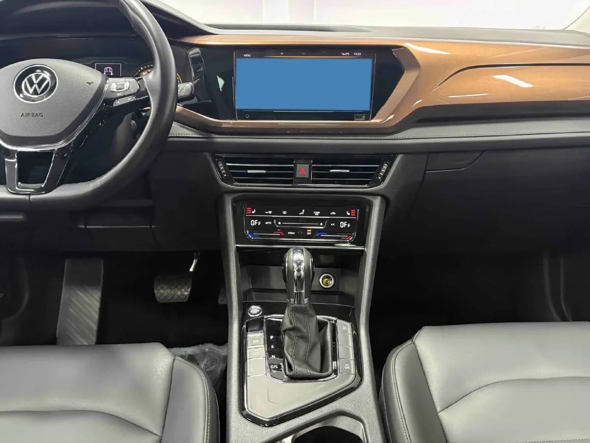 2021 Volkswagen Tharu 1.4T 150HP L4 7DCT,autocango,china used car exporter,china ev exporter,chinese used car exporter,chinese used ev exporter