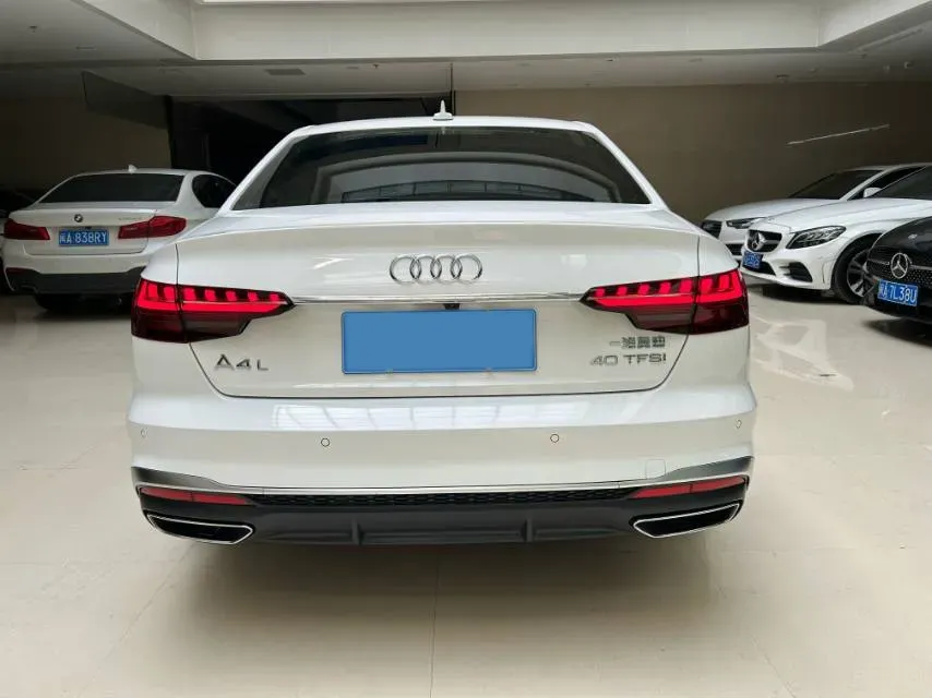 2020 Audi A4L 2.0T 190HP L4 7DCT,autocango,china used car exporter,china ev exporter,chinese used car exporter,chinese used ev exporter