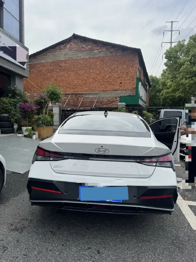 2023 Hyundai Elantra 1.5L 115HP L4 CVT,autocango,china used car exporter,china ev exporter,chinese used car exporter,chinese used ev exporter