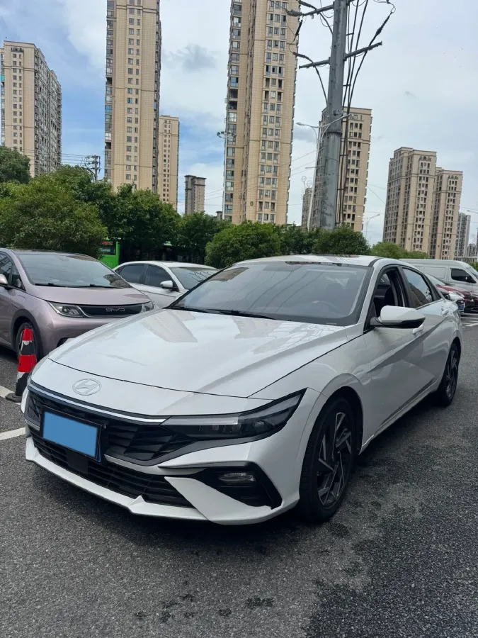 2023 Hyundai Elantra 1.5L 115HP L4 CVT,autocango,china used car exporter,china ev exporter,chinese used car exporter,chinese used ev exporter