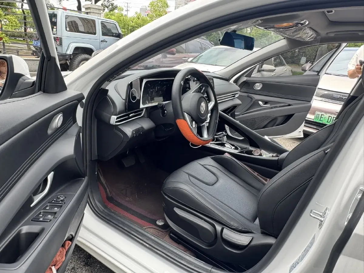 2023 Hyundai Elantra 1.5L 115HP L4 CVT,autocango,china used car exporter,china ev exporter,chinese used car exporter,chinese used ev exporter