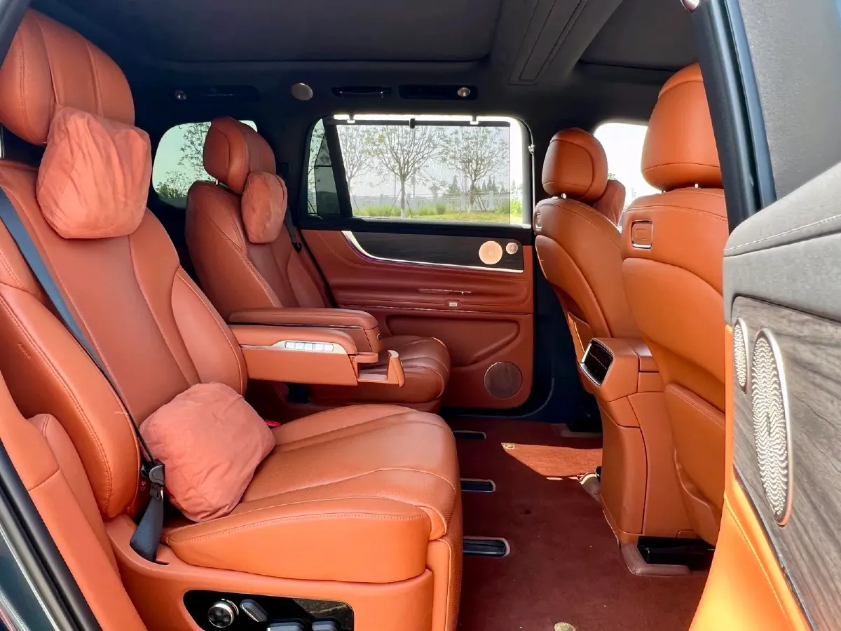 2024 AITO AITO M9 1.5T 152HP L4 REEV 42KWH,autocango,china used car exporter,china ev exporter,chinese used car exporter,chinese used ev exporter