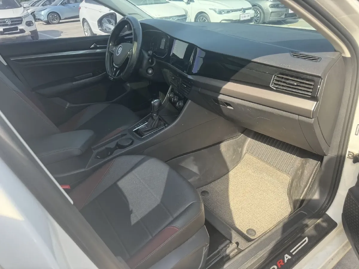 2021 Volkswagen Bora 1.5L 113HP L4 6AT,autocango,china used car exporter,china ev exporter,chinese used car exporter,chinese used ev exporter