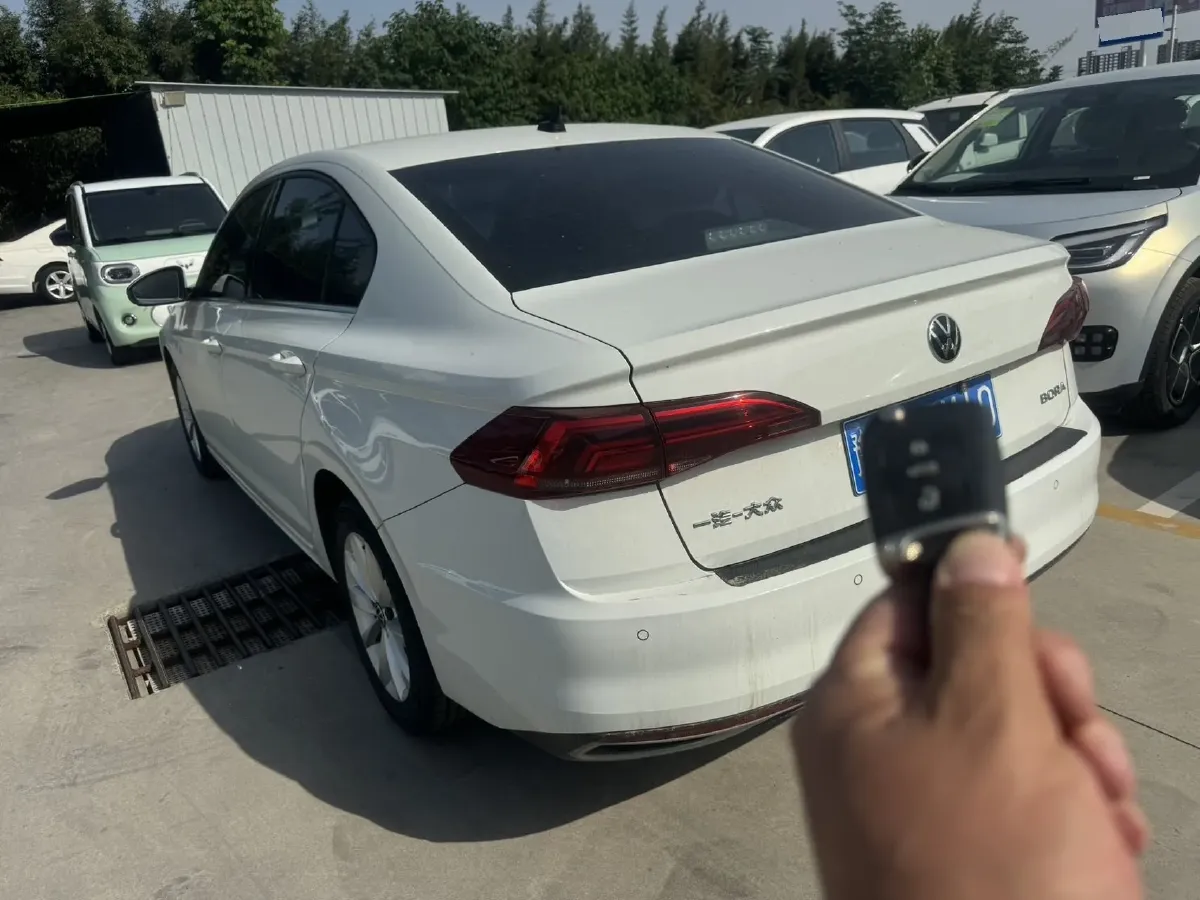 2021 Volkswagen Bora 1.5L 113HP L4 6AT,autocango,china used car exporter,china ev exporter,chinese used car exporter,chinese used ev exporter
