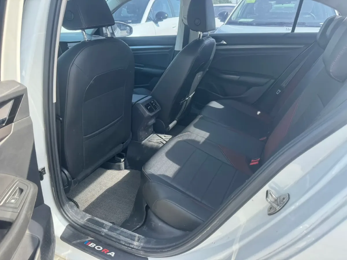 2021 Volkswagen Bora 1.5L 113HP L4 6AT,autocango,china used car exporter,china ev exporter,chinese used car exporter,chinese used ev exporter