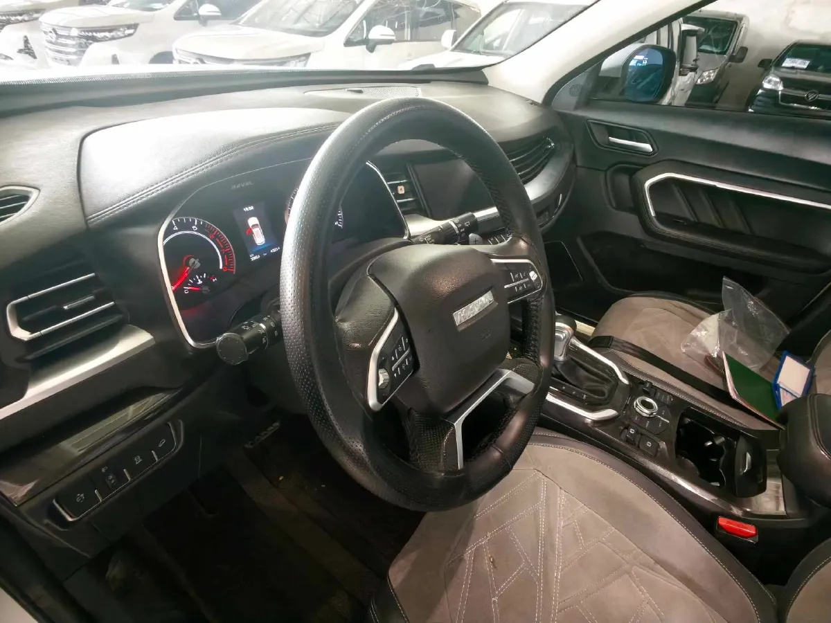 2018 Haval H6 1.5T 169HP L4 7DCT,autocango,china used car exporter,china ev exporter,chinese used car exporter,chinese used ev exporter