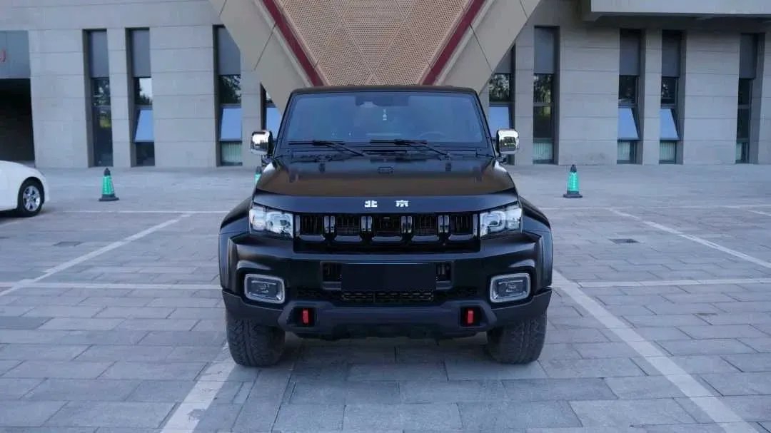 2023 Beijing BJ40 2.0T 163HP L4 8AT,autocango,china used car exporter,china ev exporter,chinese used car exporter,chinese used ev exporter