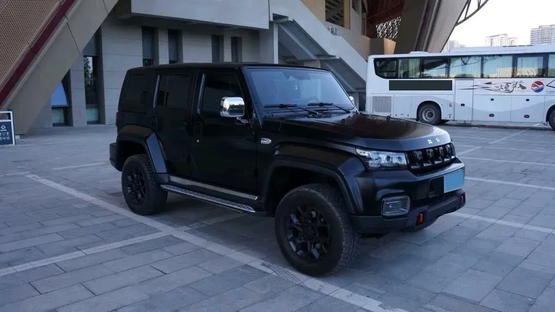 2023 Beijing BJ40 2.0T 163HP L4 8AT,autocango,china used car exporter,china ev exporter,chinese used car exporter,chinese used ev exporter