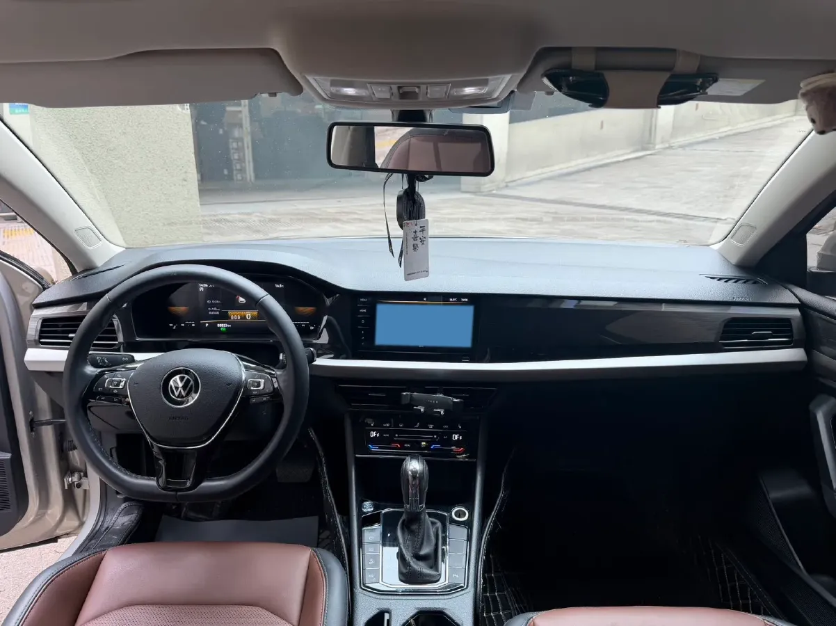 2021 Volkswagen Lavida 1.4T 150HP L4 7DCT,autocango,china used car exporter,china ev exporter,chinese used car exporter,chinese used ev exporter